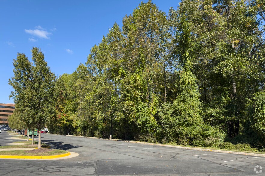 More Photos Of 10270 Fairfax blvd, Fairfax Land For Sale