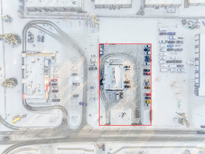 More Photos Of 51 Kaska Rd, Sherwood Park Fast Food For Sale