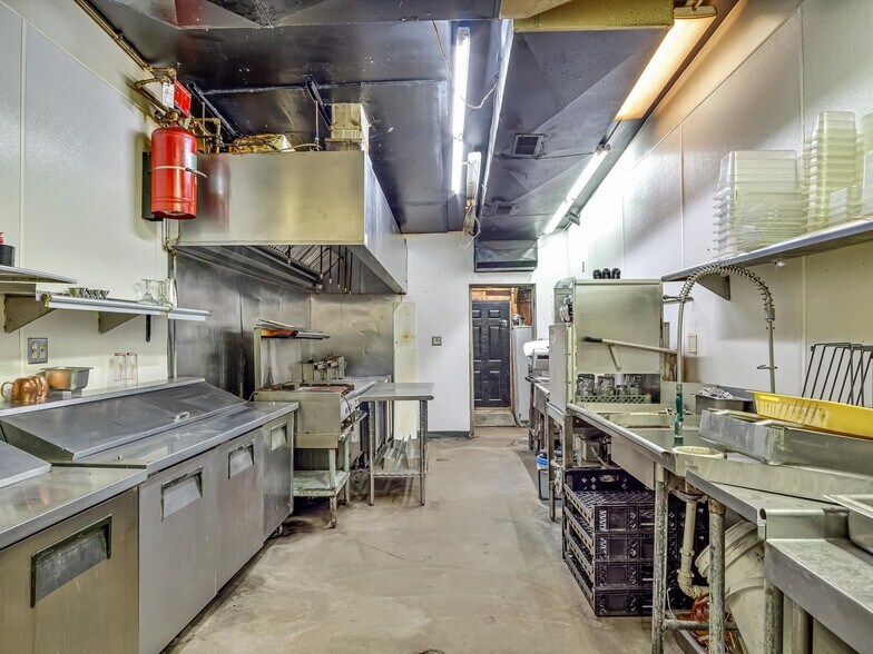 More Photos Of 1818 Sidney St, Saint Louis Specialty For Sale