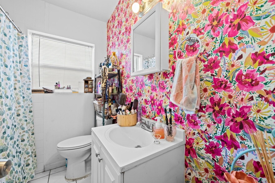 More Photos Of 724 NE 3rd Ave, Fort Lauderdale Apartments For Sale