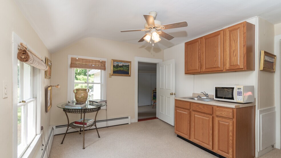 More Photos Of 33 S Harrison St, Easton Office Residential For Sale