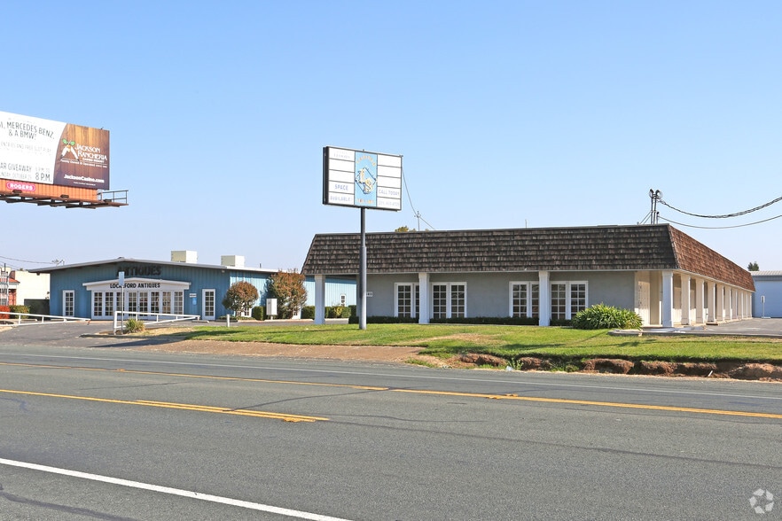 More Photos Of 18540 N Highway 88, Lockeford Unknown For Lease