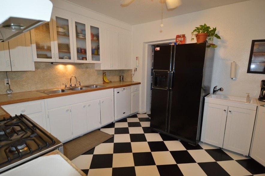 More Photos Of 416 La Lomita Rd, Taos Hospitality For Sale