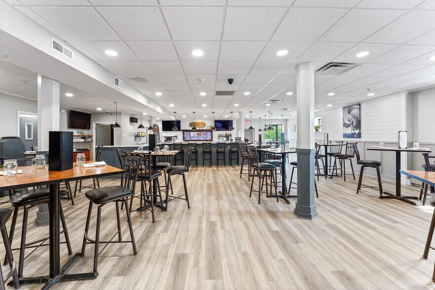 More Photos Of 3347 W Ridge Pike, Limerick Restaurant For Sale