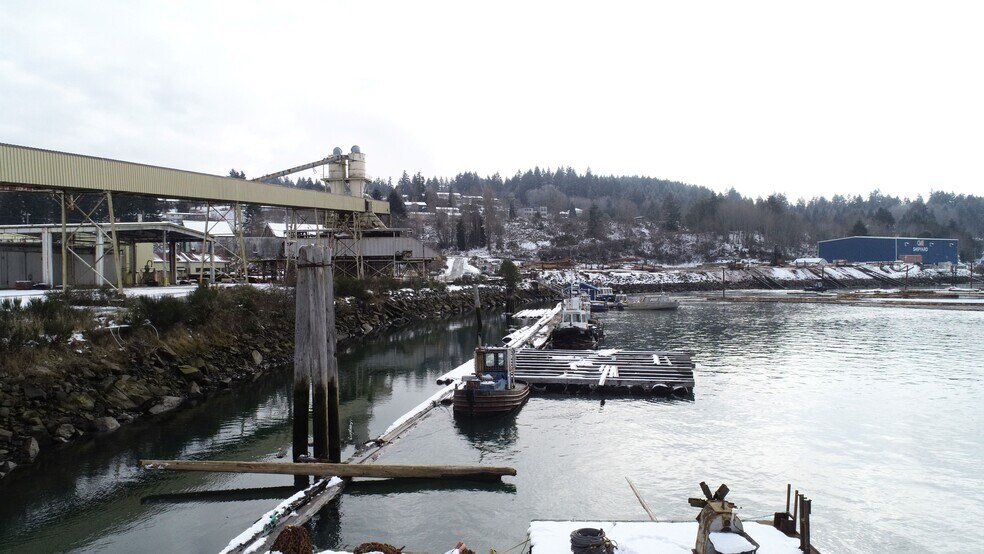 More Photos Of 2500 1st Av, Port Alberni Land For Lease