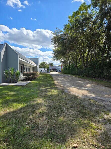More Photos Of 221 W State Road 434, Longwood Office For Sale