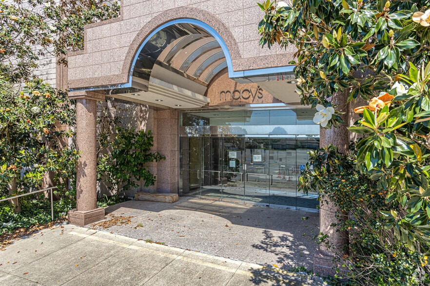 More Photos Of 1305-1401 W Esplanade Ave, Kenner Unknown For Lease