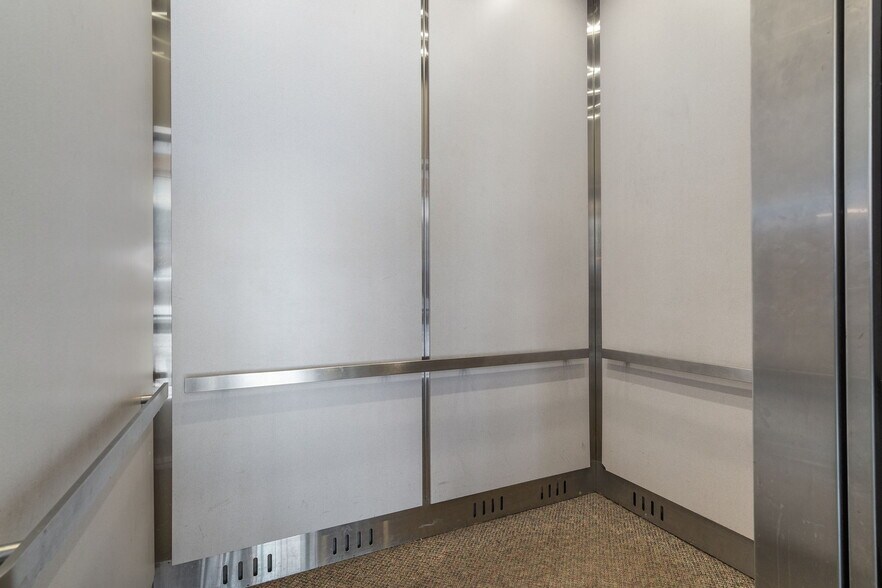 More Photos Of 19 Dove St, Albany Office For Sale