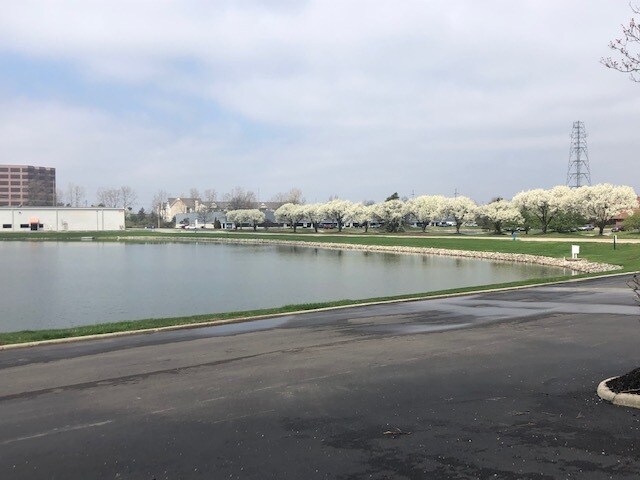 More Photos Of 651 Lakeview Plaza Blvd, Worthington Unknown For Lease