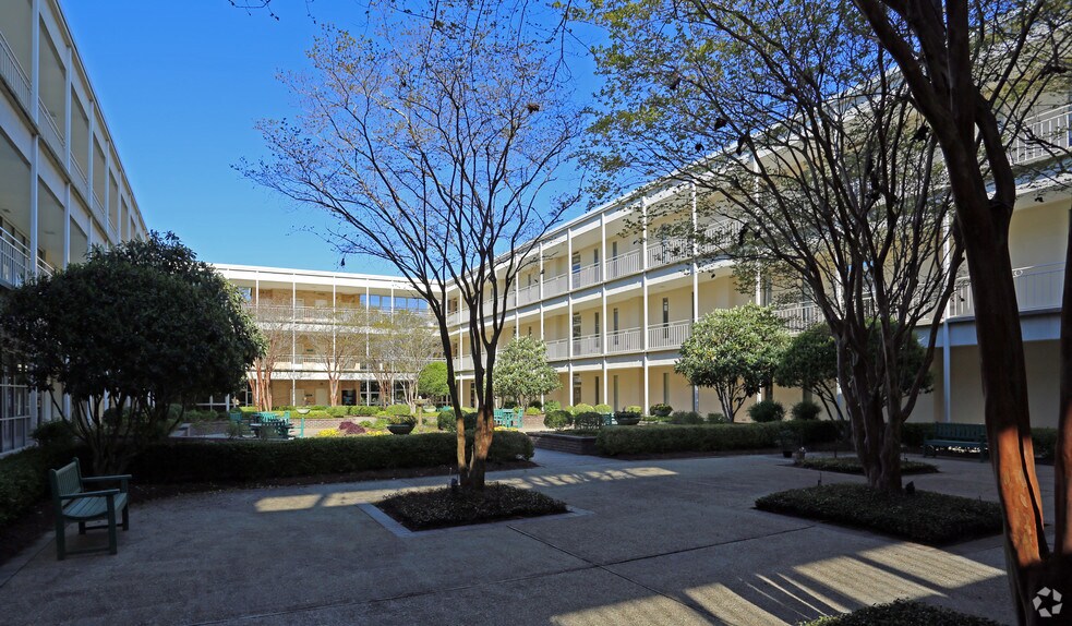 More Photos Of 2711 Middleburg Dr, Columbia Medical For Lease