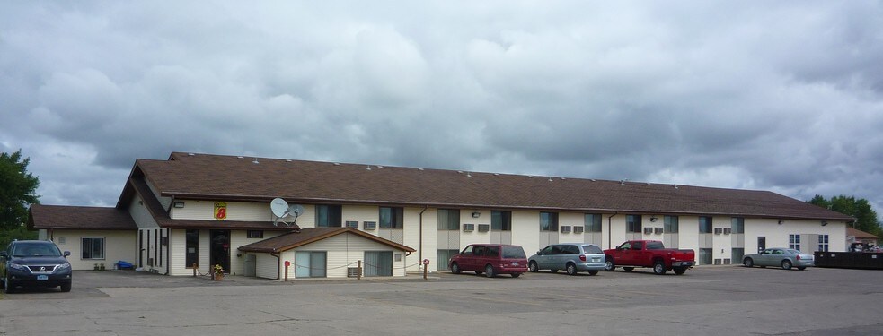 More Photos Of 1001 Highway 2 E, Devils Lake Hotel For Sale