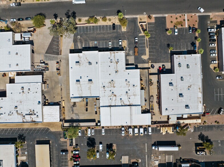 More Photos Of 815 W Geneva Dr, Tempe Manufacturing For Sale