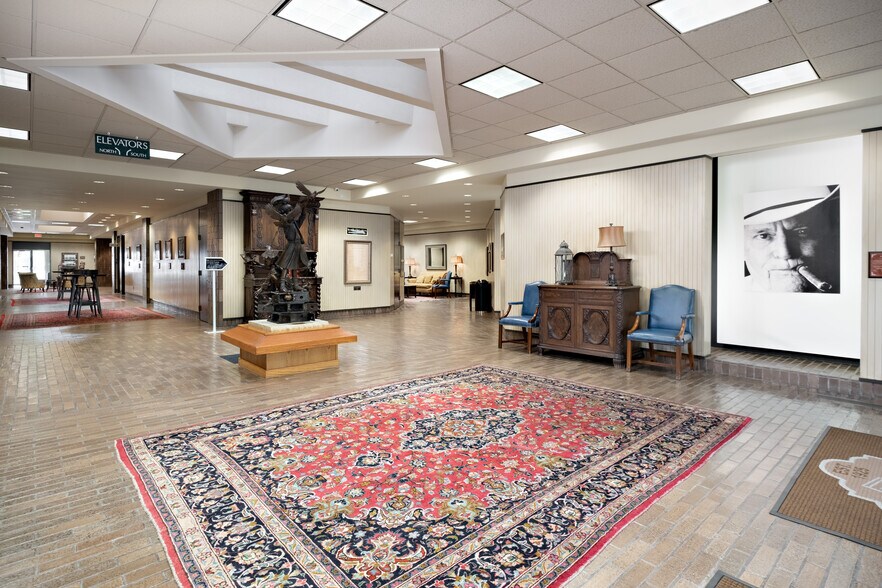 More Photos Of 301 S Polk St, Amarillo Office For Lease
