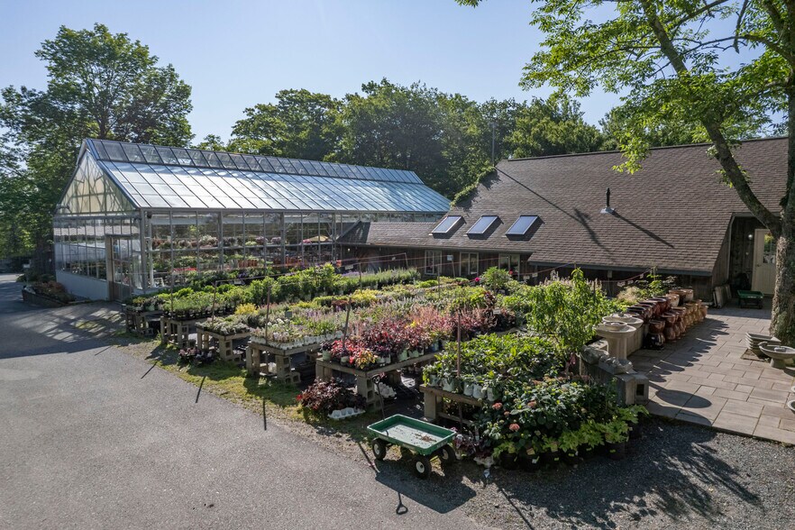 More Photos Of 48 South, Blue Hill Garden Center For Sale