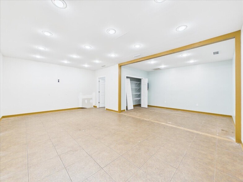 More Photos Of 607 Palm Ave, Palatka Flex For Sale