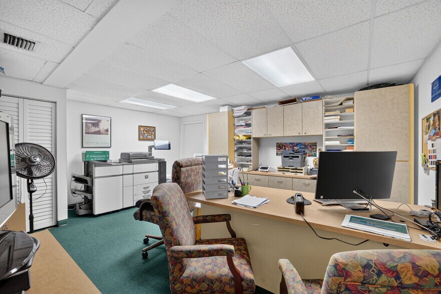 More Photos Of 2202-2204 W 78th St, Hialeah Warehouse For Sale