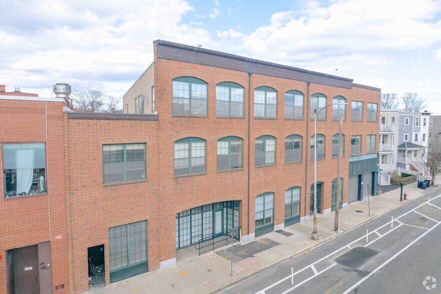 More Photos Of 815 Somerville Ave, Cambridge Office For Sale