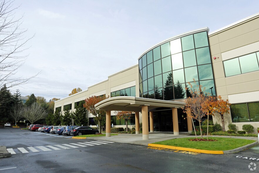 More Photos Of 12501 E Marginal Way S, Tukwila Office For Lease