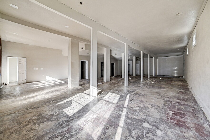 More Photos Of 411 S Kaufman St, Newton Lodge Meeting Hall For Sale