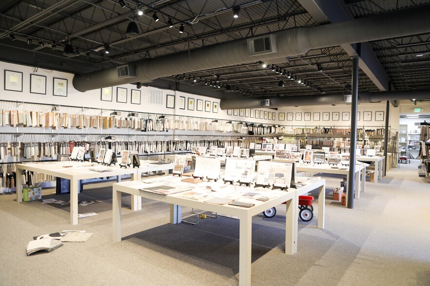 More Photos Of 3595 McCall Pl, Atlanta Distribution For Sale