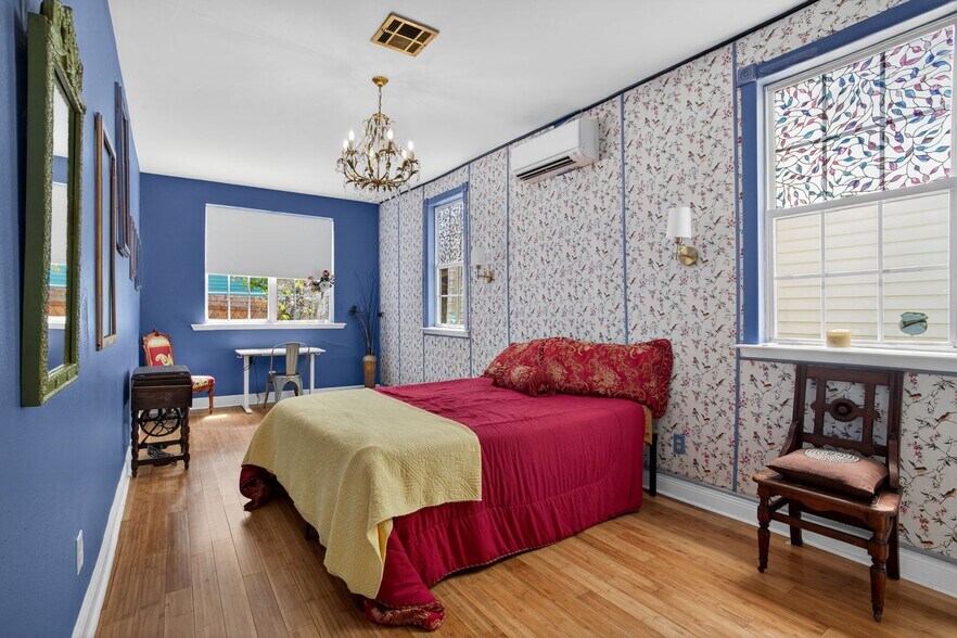 More Photos Of 834 Josephine St, New Orleans Apartments For Sale