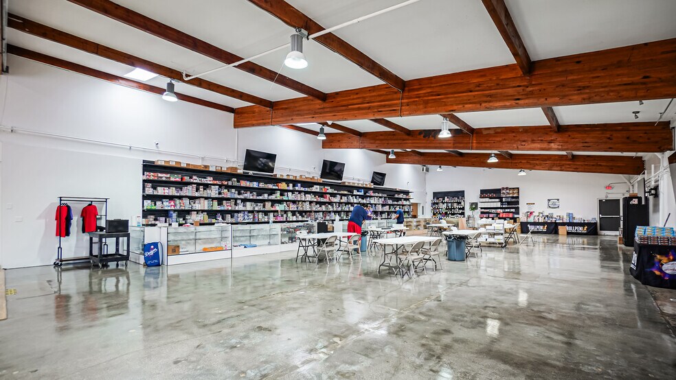 More Photos Of 240 Center St, El Segundo Loft Creative Space For Sale