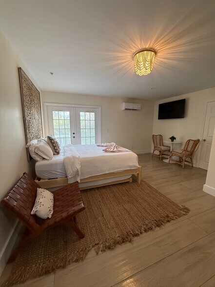 More Photos Of 2502 Tamarind Dr, Hutchinson Island Hotel For Sale