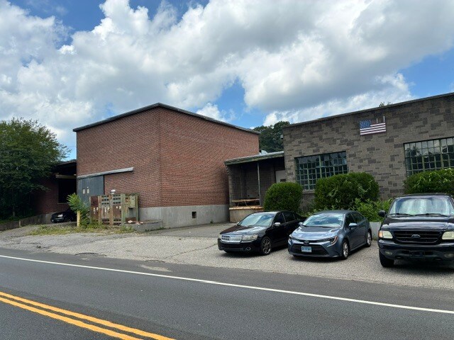 More Photos Of 257 Roosevelt Dr, Derby Manufacturing For Lease