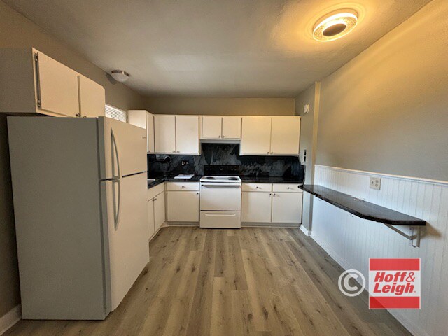 More Photos Of 2323 Newton St, Akron Apartments For Sale