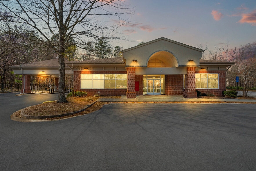 More Photos Of 326 Ga-314 Hwy, Fayetteville Bank For Sale