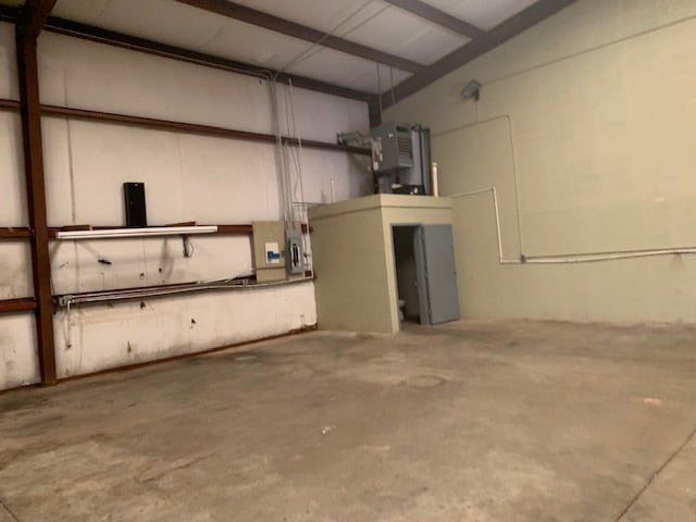 More Photos Of 3640 US Highway 231, Wetumpka Light Distribution For Lease