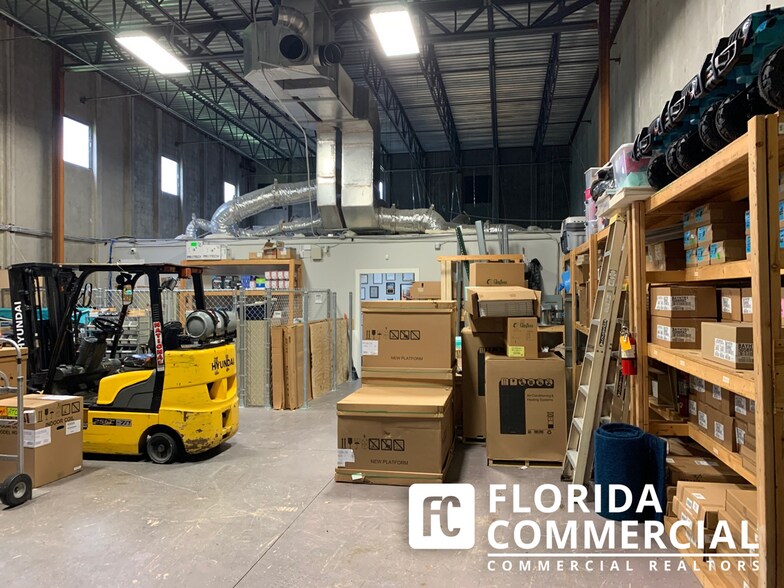 More Photos Of 2340 SW Poma Dr, Palm City Light Manufacturing For Lease