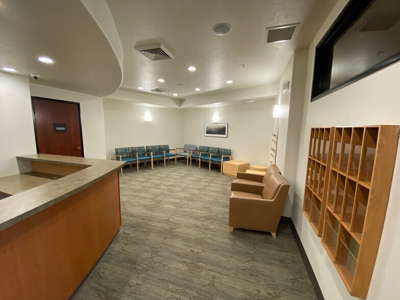 More Photos Of 1880 W Judith Ln, Boise Office For Lease