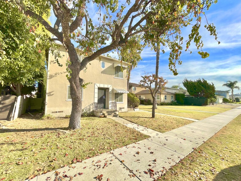 Primary Photo Of 8738 Ramsgate Ave, Los Angeles Multifamily For Sale