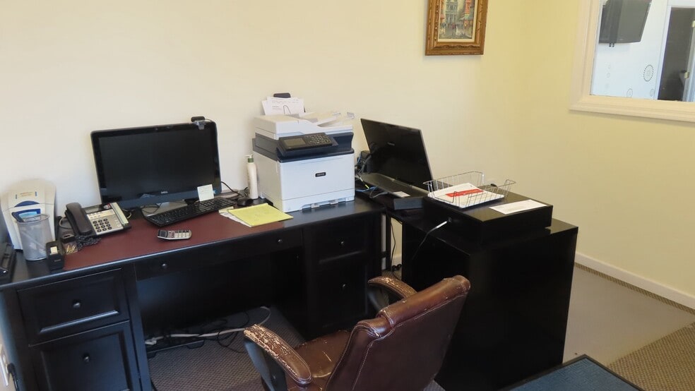 More Photos Of 108 Grant Ave, Plainfield Light Distribution For Lease