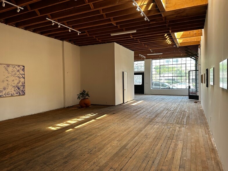 More Photos Of 1632-1634 W Temple St, Los Angeles Storefront For Lease