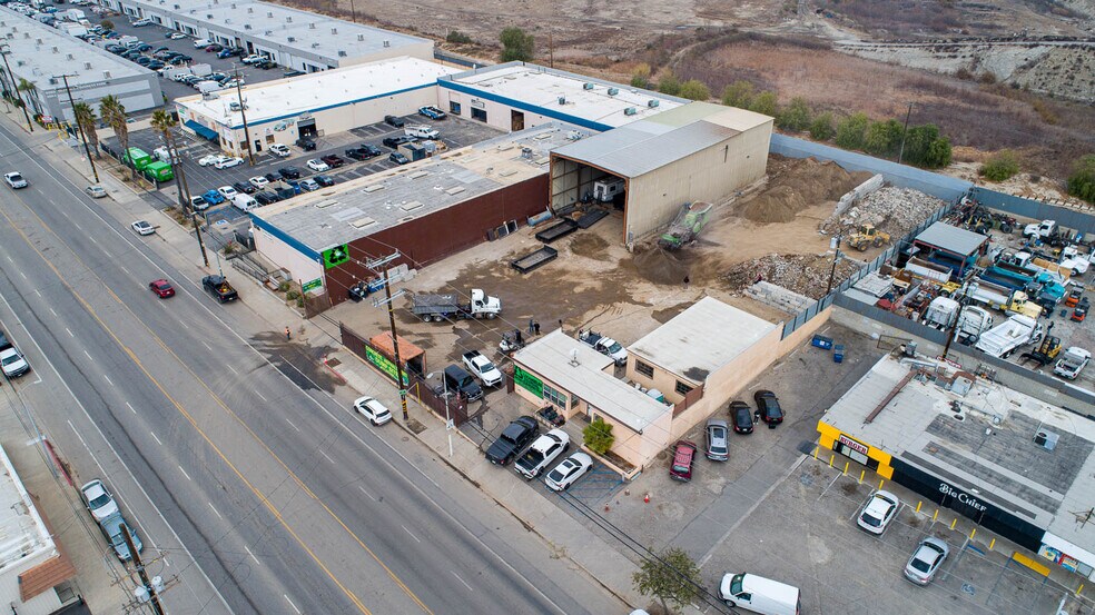 More Photos Of 9760 Glenoaks Blvd, Sun Valley Land For Lease