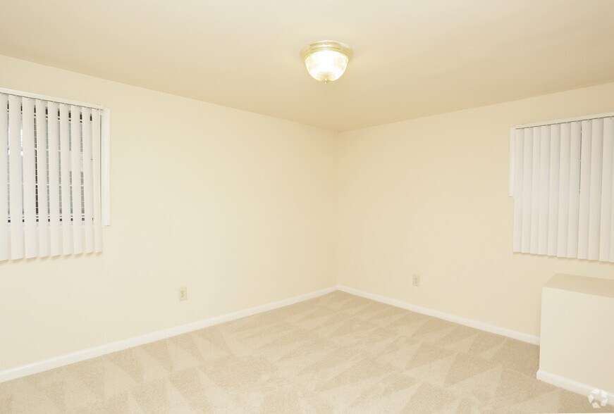 More Photos Of 3647 6th St SE, Washington Apartments For Sale