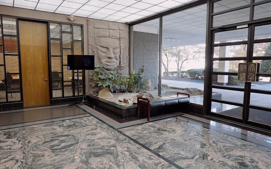 More Photos Of , Kansas City Office For Sale