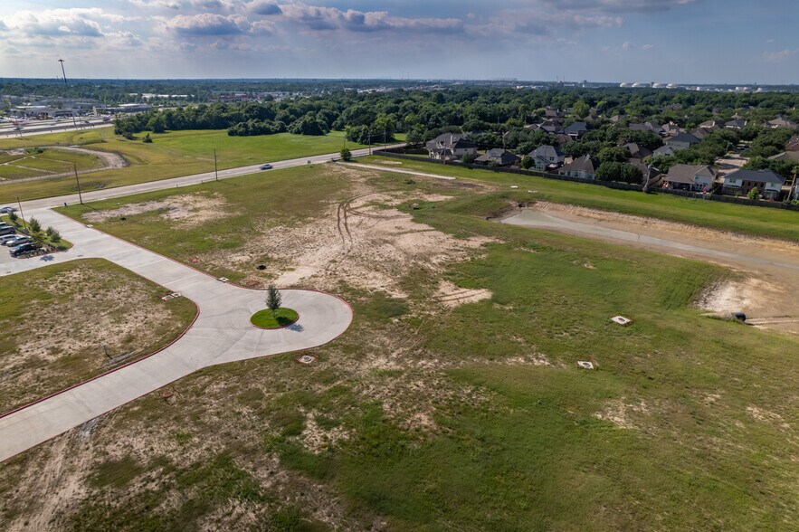 More Photos Of 1025 Grand Oak Boulevard, League City Land For Sale