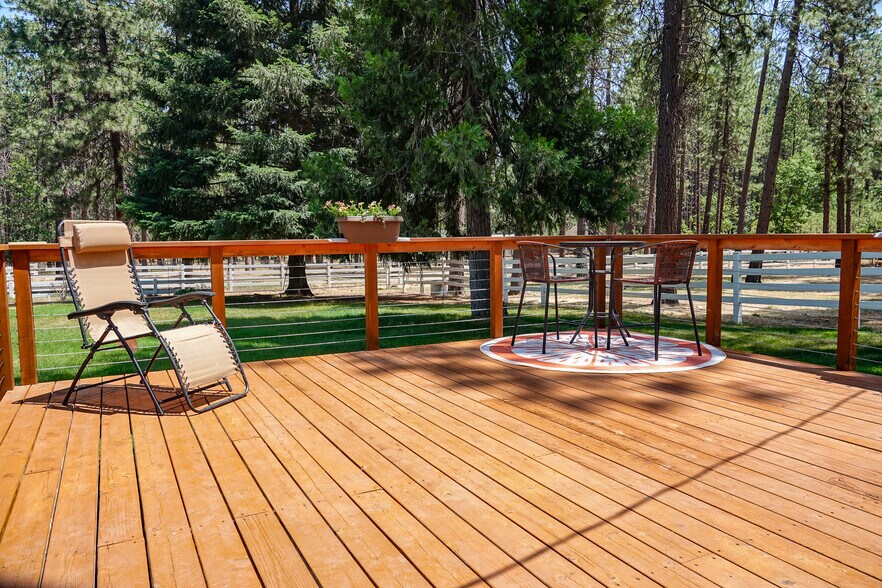 More Photos Of 4216 N Highway 3, Etna Land For Sale