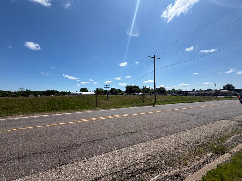 More Photos Of 406-420 Chippewa St, Cadott Land For Sale