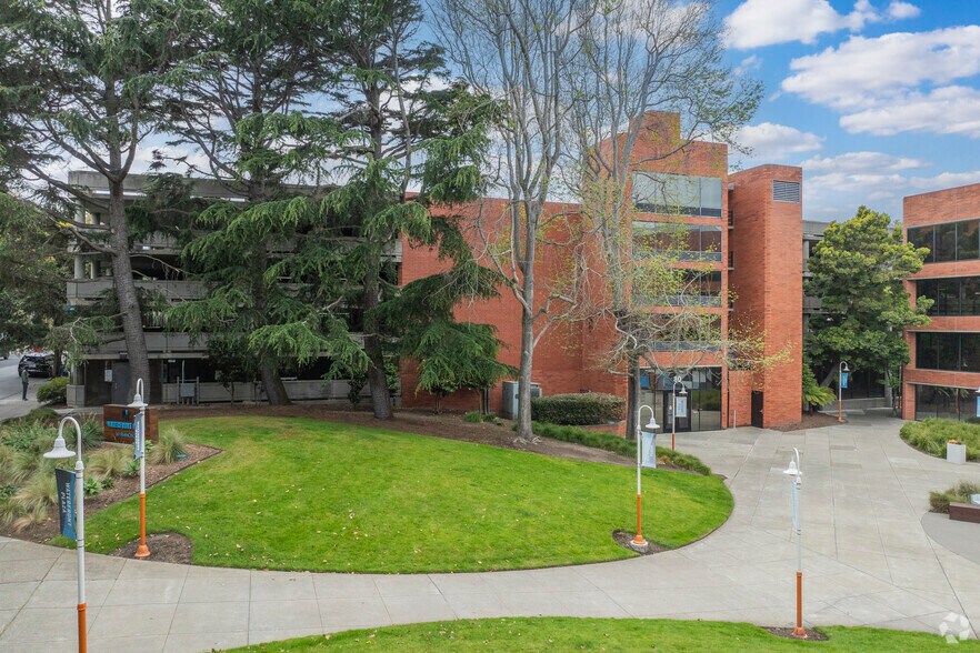 More Photos Of 60 Francisco St, San Francisco Office For Lease