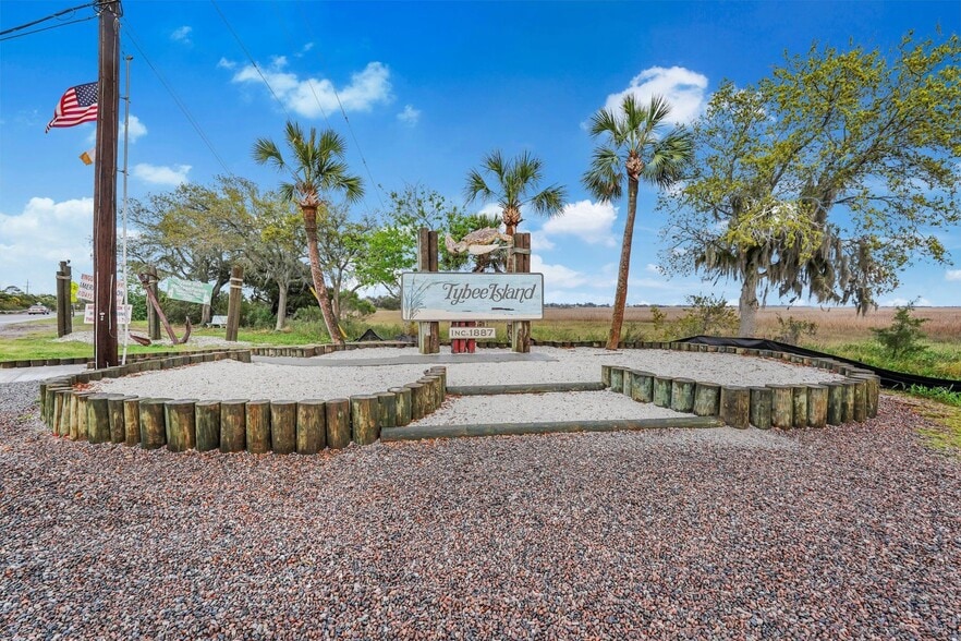 More Photos Of 21 Officers Row, Tybee Island Hospitality For Sale