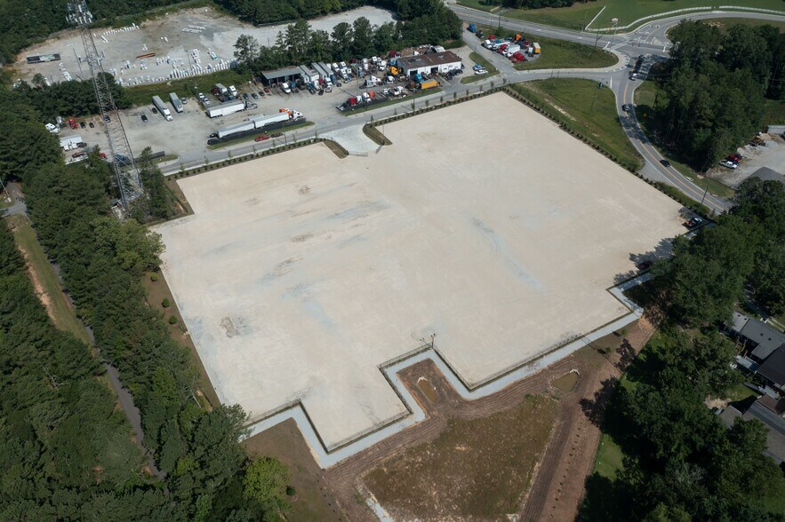 More Photos Of 3925 SW Industry Rd, Powder Springs Land For Lease
