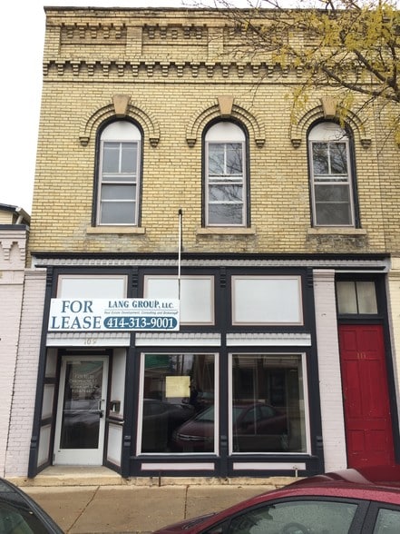 Primary Photo Of 109-111 E Milwaukee St, Jefferson Storefront Retail Residential For Sale
