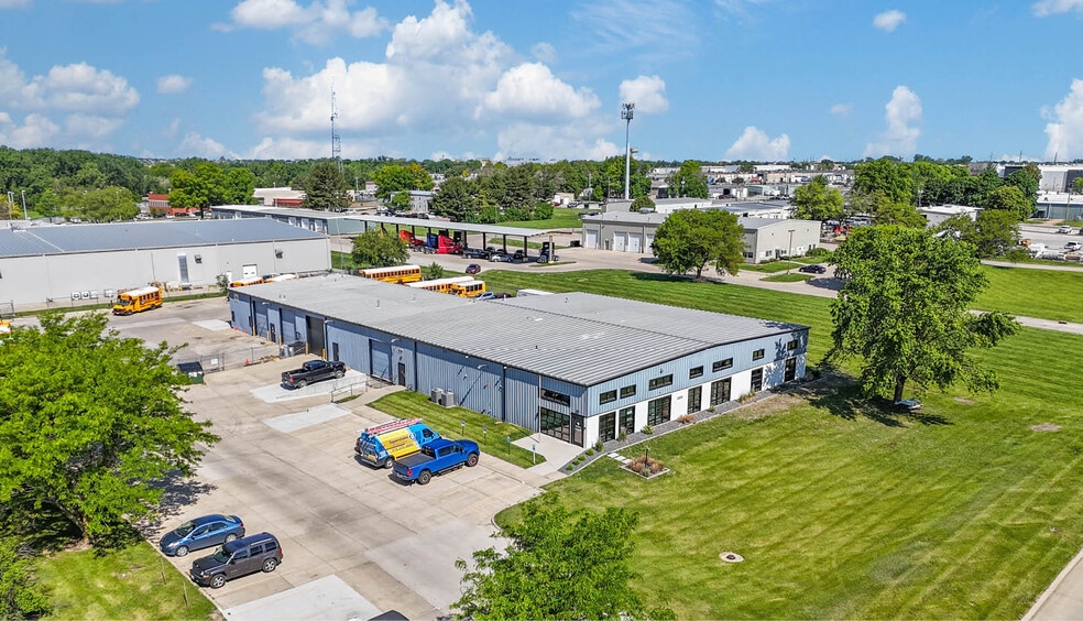 Primary Photo Of 3300 NW 101st St, Urbandale Warehouse For Sale