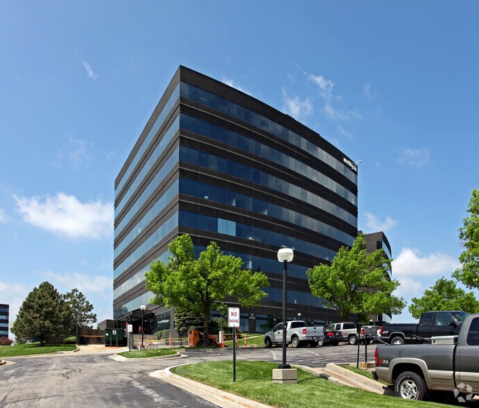 More Photos Of 7300 NW Tiffany Springs Pky, Kansas City Office For Sale