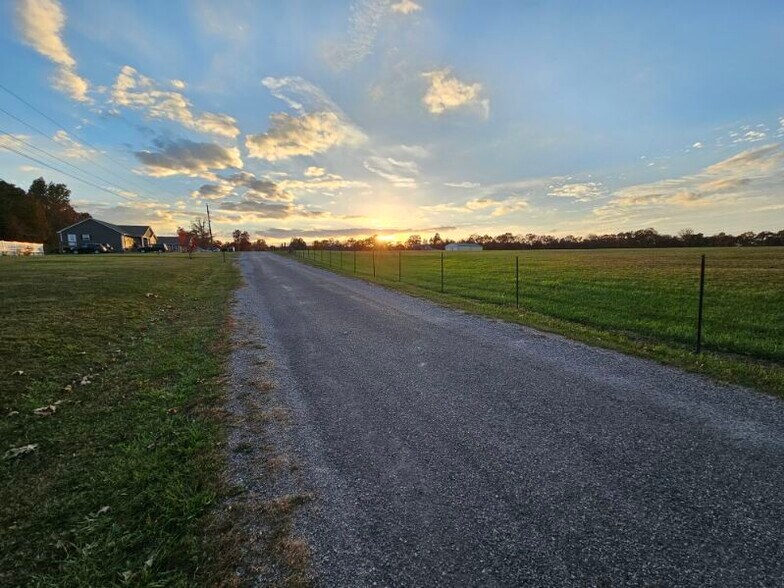 More Photos Of N Main St @ Crossroads Drive, Crossville Land For Sale