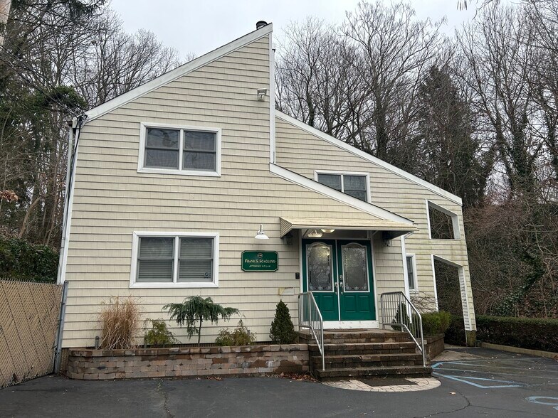 More Photos Of 191 Terry Rd, Smithtown Loft Creative Space For Sale